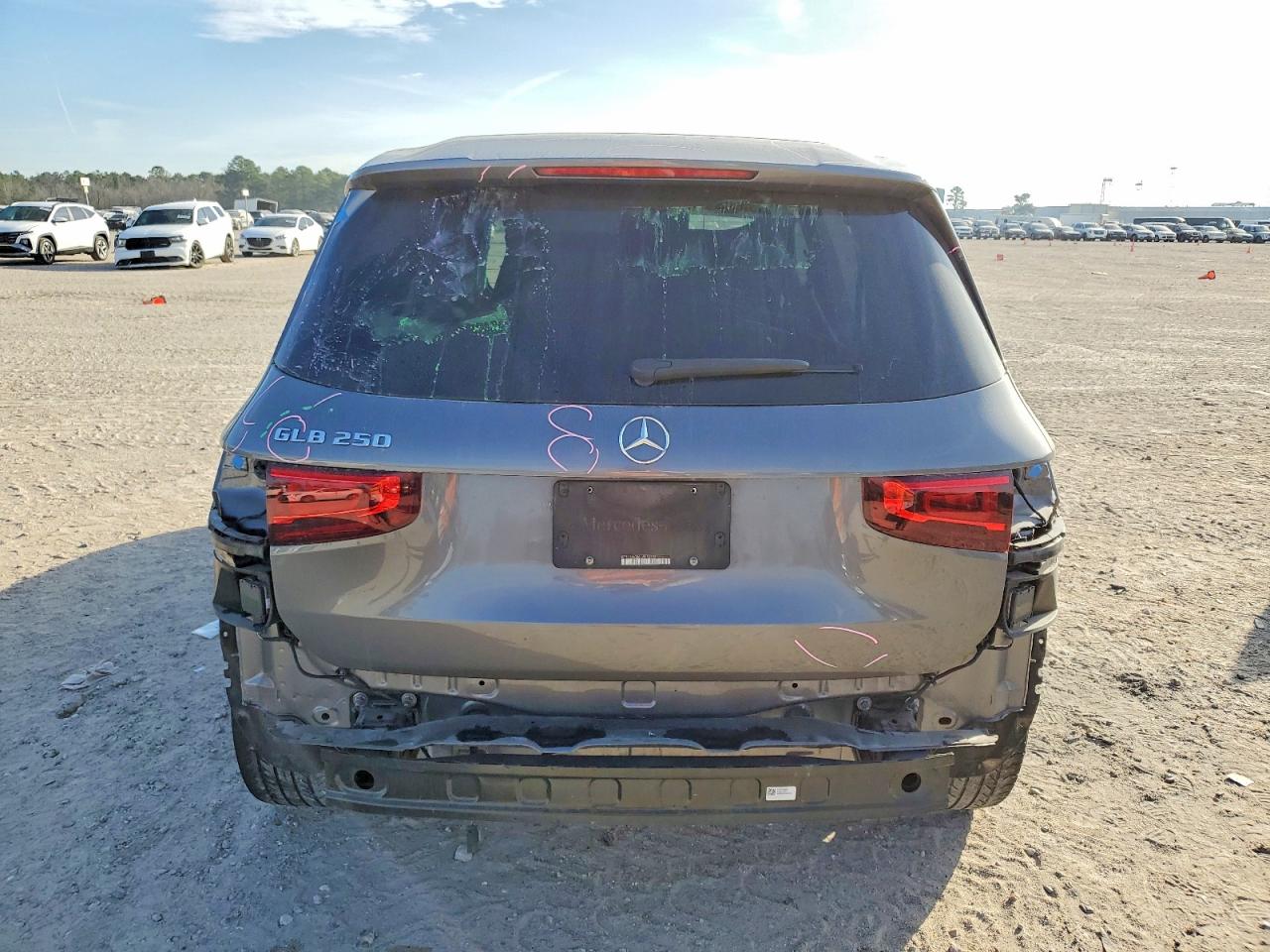 2020 MERCEDES-BENZ GLB 250 photo 6