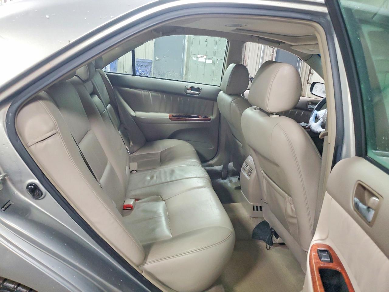 2006 TOYOTA CAMRY LE photo 10