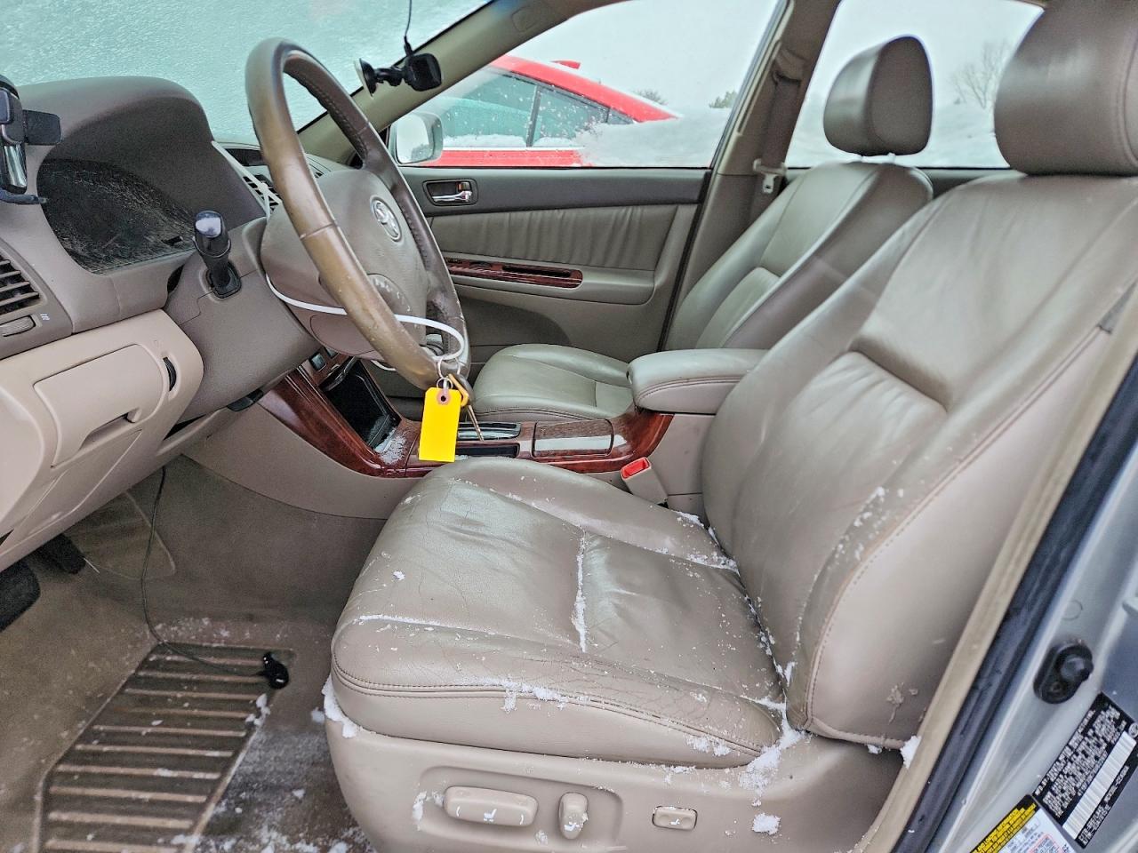 2006 TOYOTA CAMRY LE photo 7