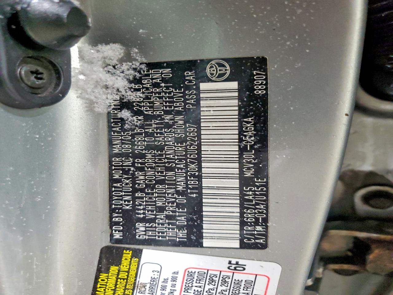 2006 TOYOTA CAMRY LE photo 12