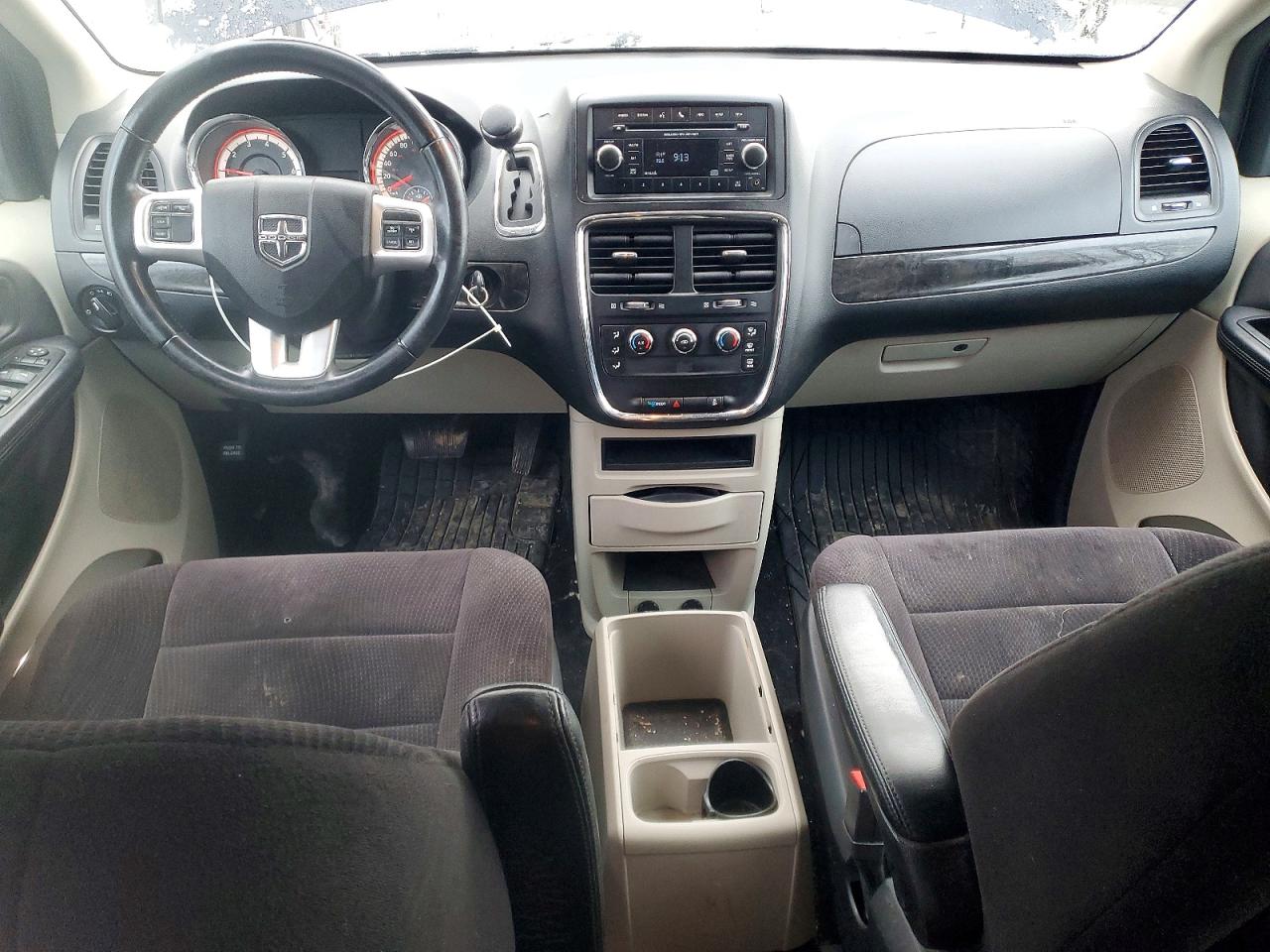 2013 DODGE GRAND CARAVAN SE photo 8