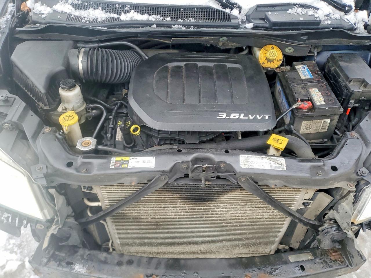 2013 DODGE GRAND CARAVAN SE photo 12