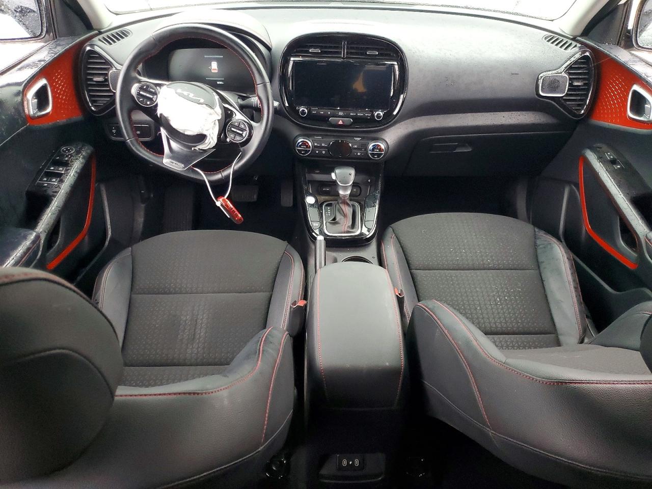 2025 KIA SOUL GT-LINE photo 15