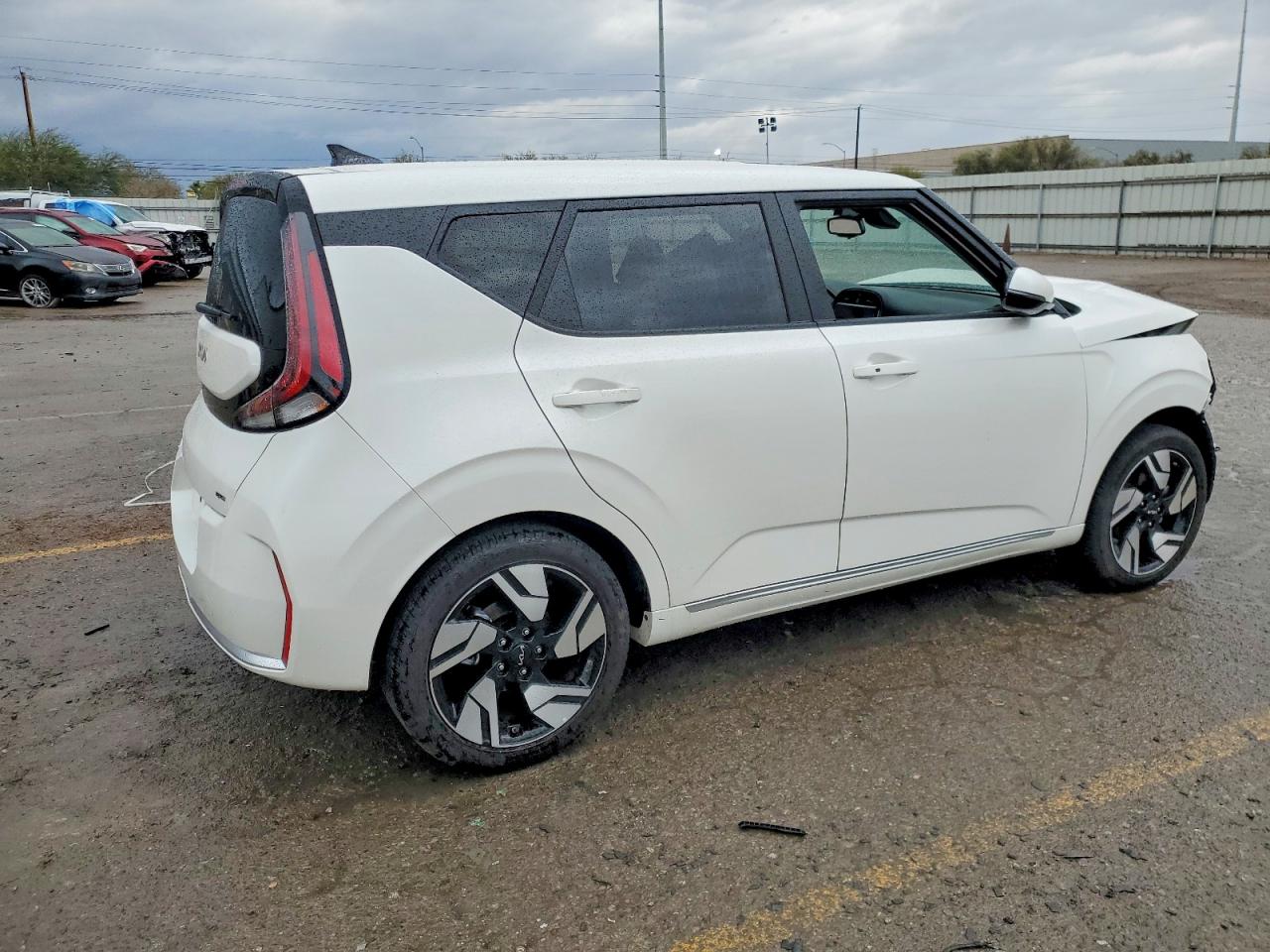 2025 KIA SOUL GT-LINE photo 5