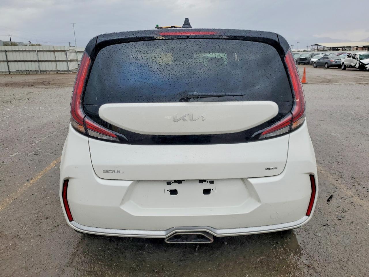 2025 KIA SOUL GT-LINE photo 11