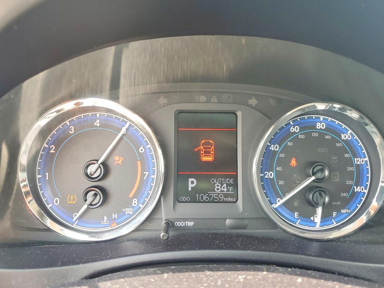 2019 TOYOTA COROLLA L photo 9