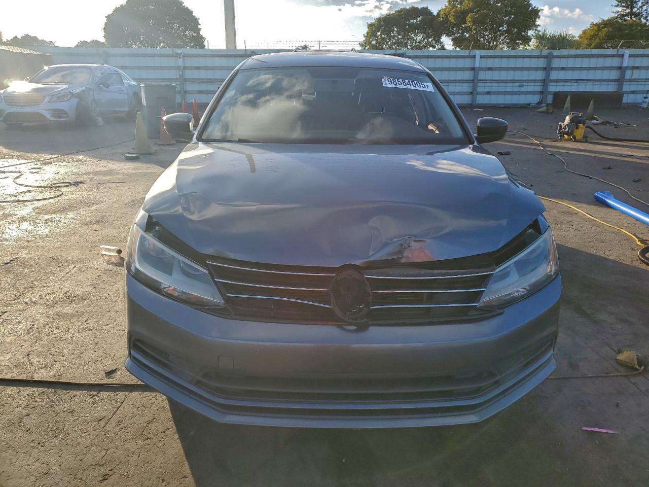 2015 VOLKSWAGEN JETTA SE photo 5
