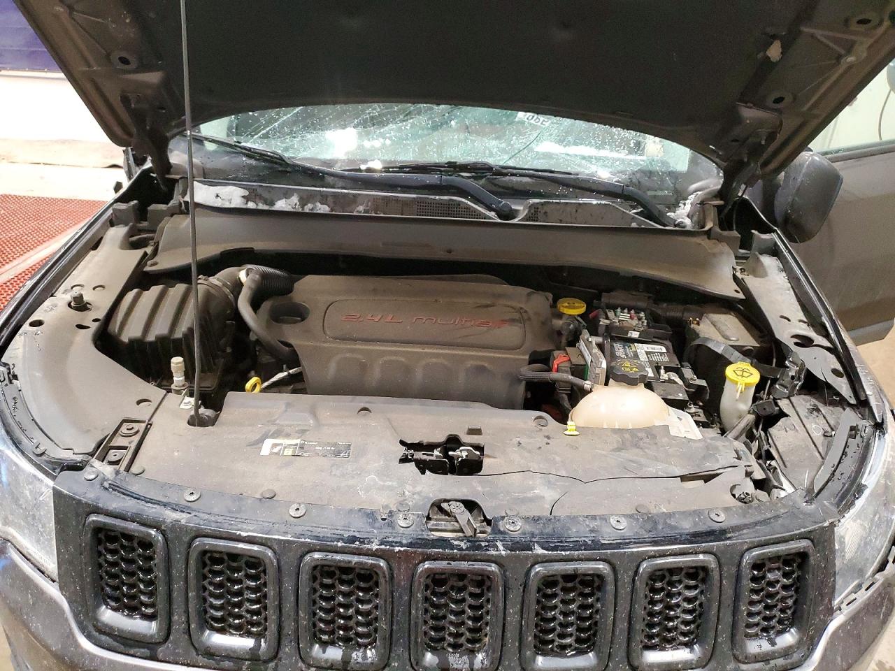 2019 JEEP COMPASS LATITUDE photo 23
