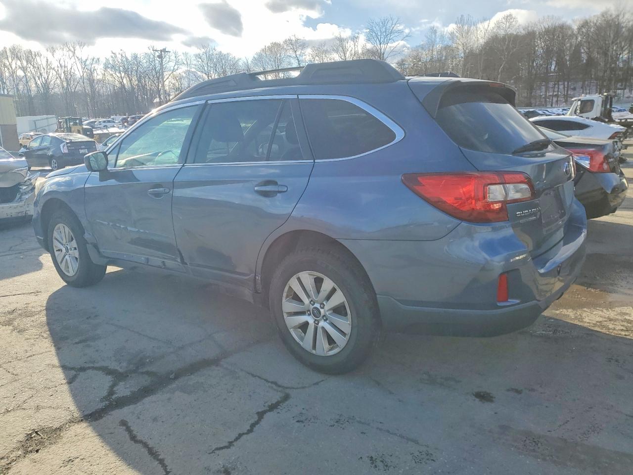 2015 SUBARU OUTBACK 2.5I PREMIUM photo 2