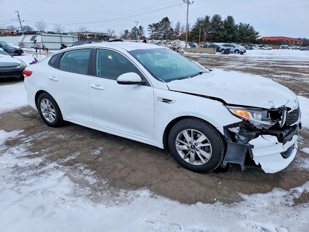 2018 KIA OPTIMA LX photo 4