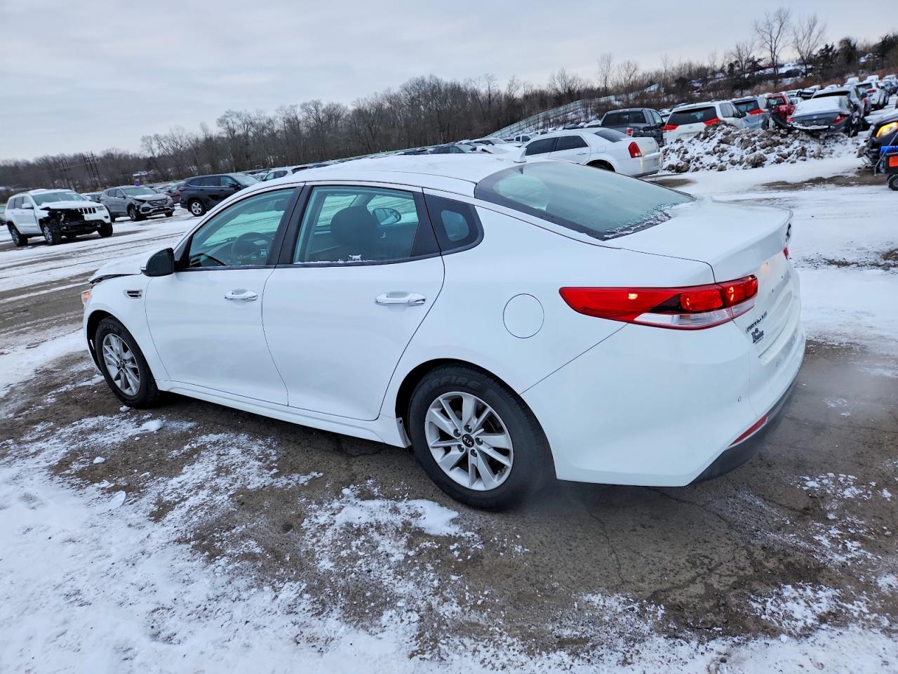 2018 KIA OPTIMA LX photo 2