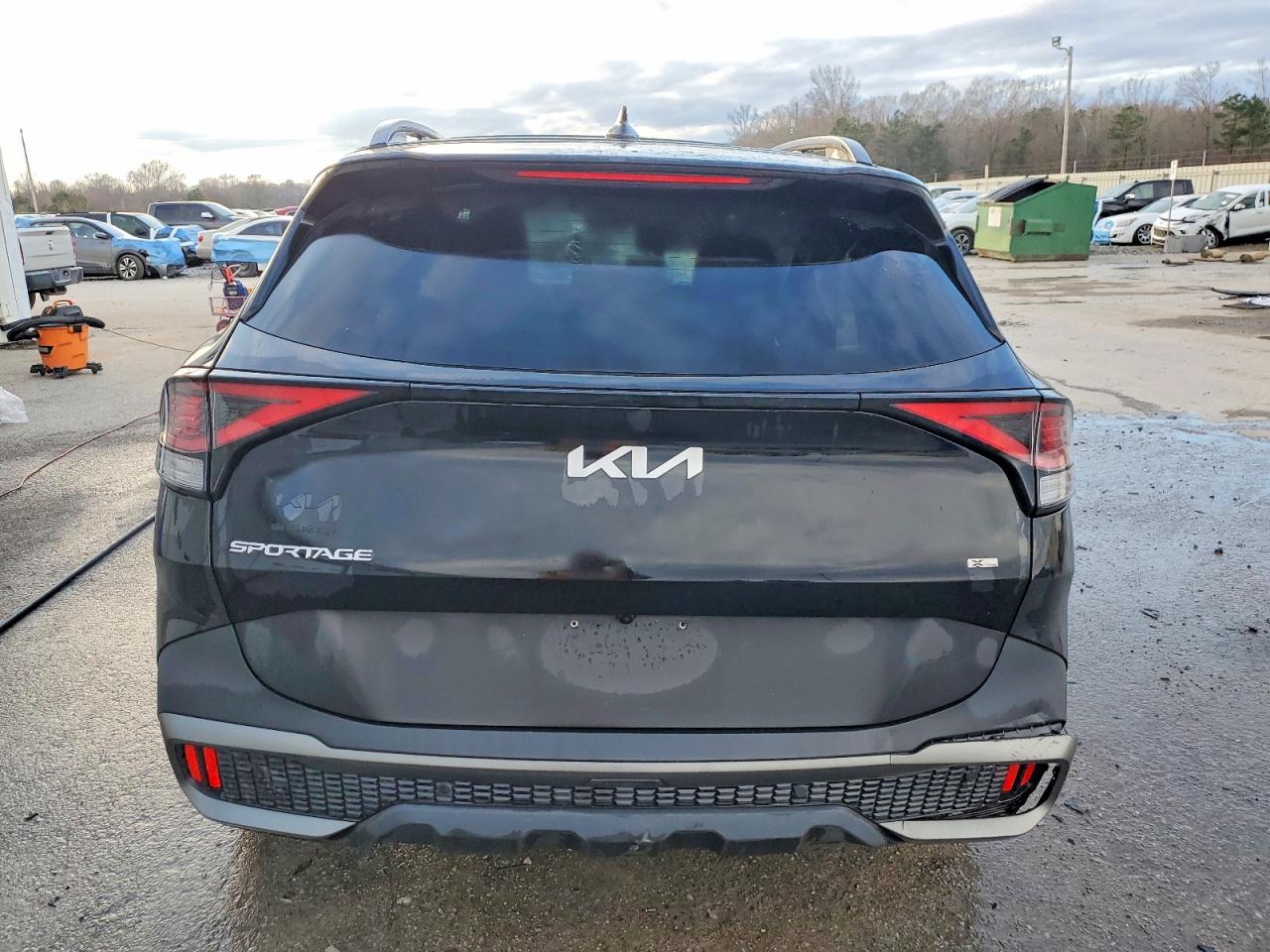 2023 KIA SPORTAGE X LINE photo 6