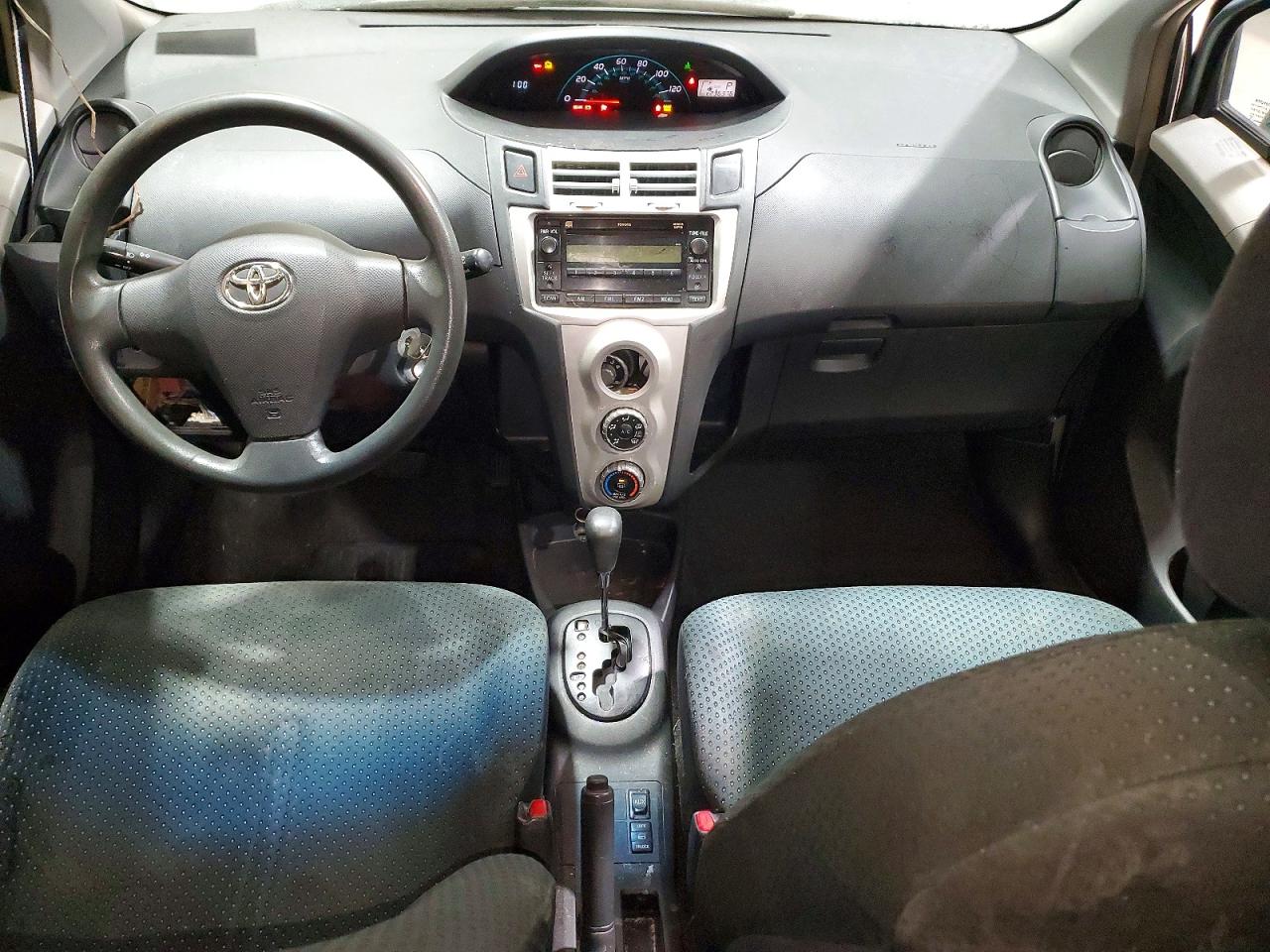 2008 TOYOTA YARIS photo 8