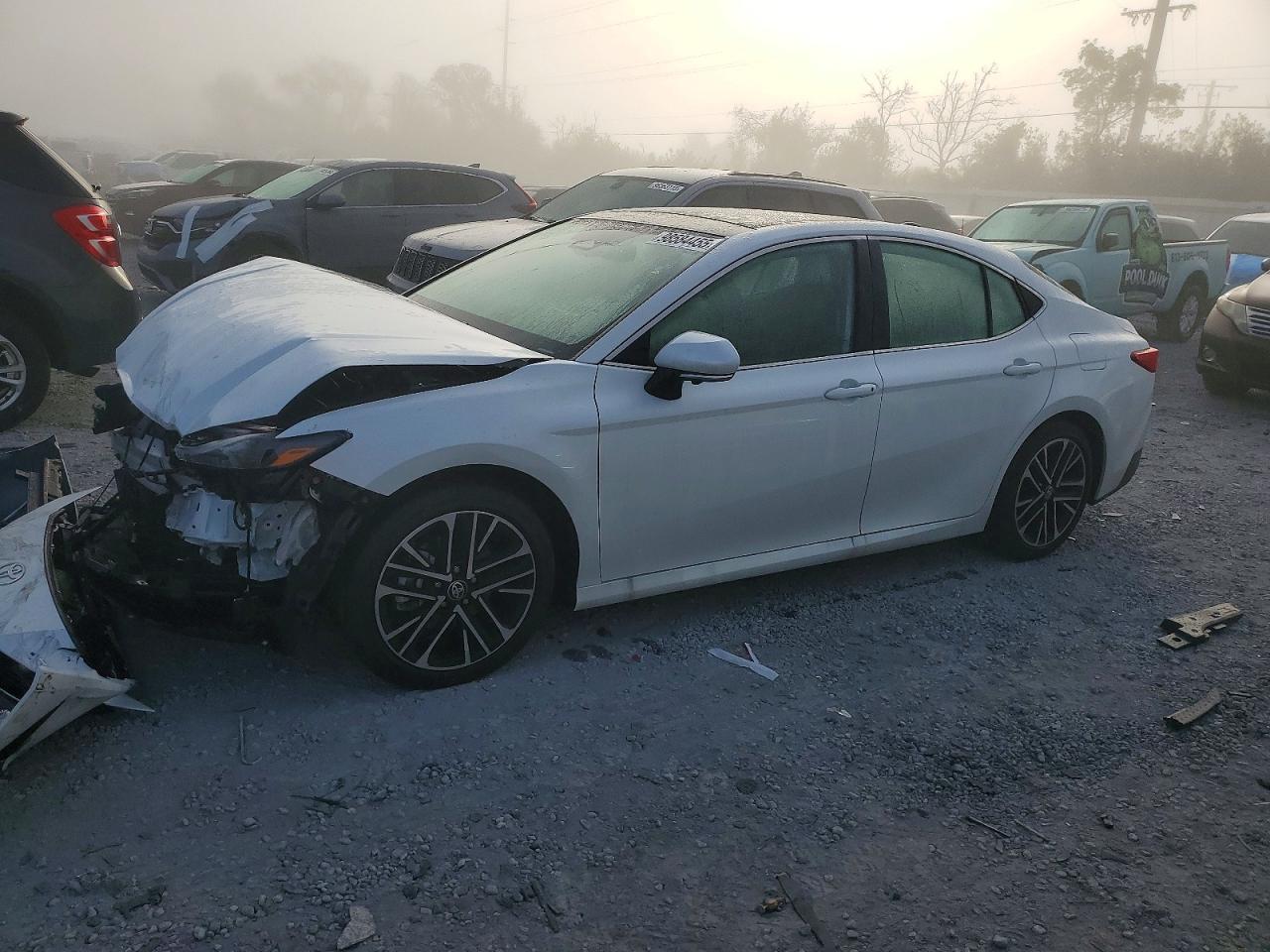 2025 TOYOTA CAMRY