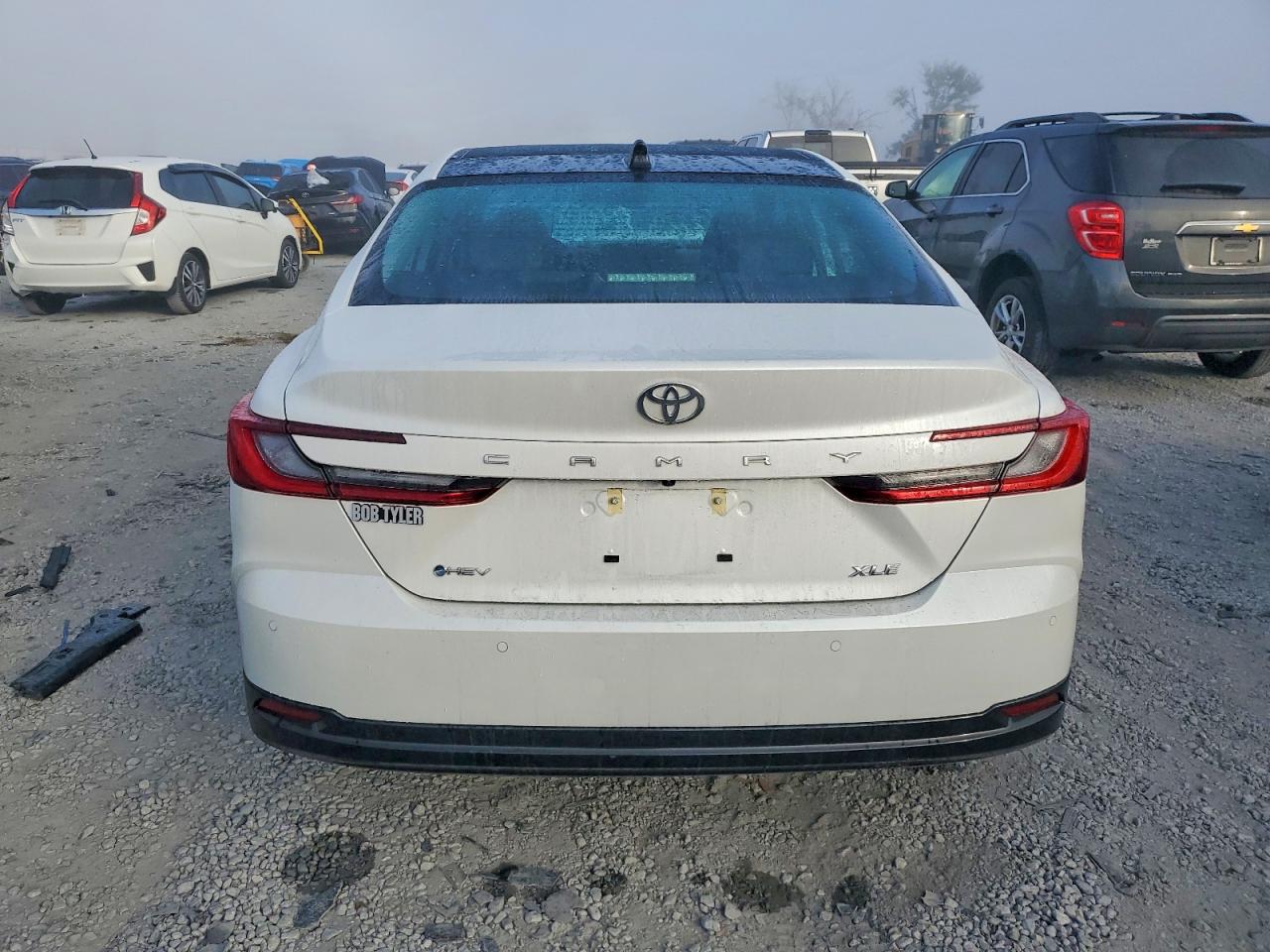 2025 TOYOTA CAMRY XSE photo 6