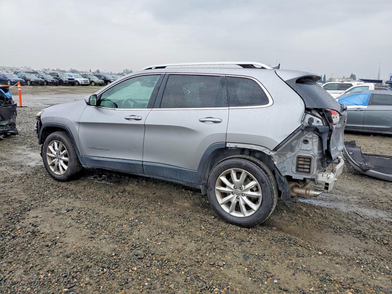 2017 JEEP CHEROKEE LIMITED photo 3