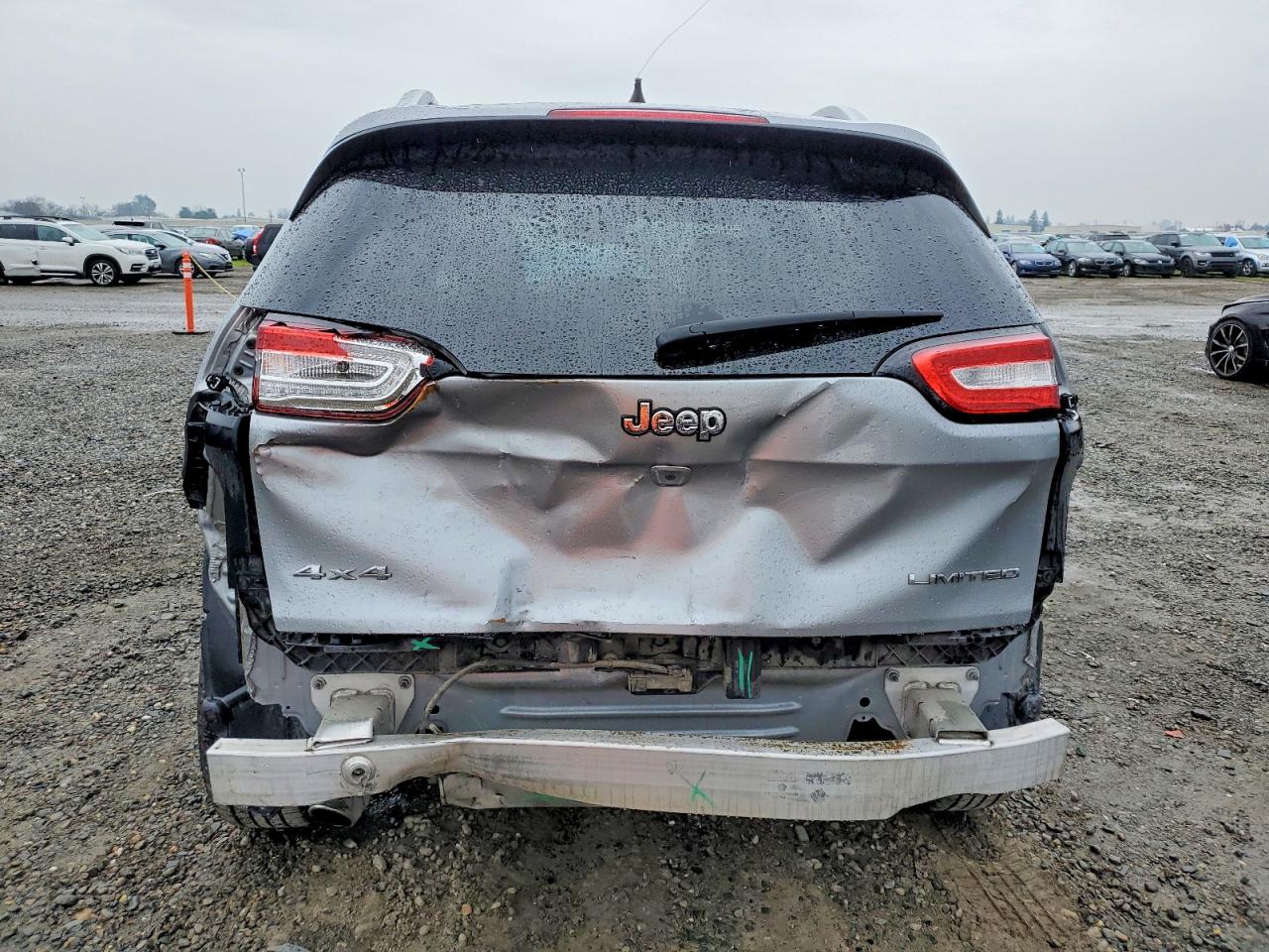 2017 JEEP CHEROKEE LIMITED photo 11