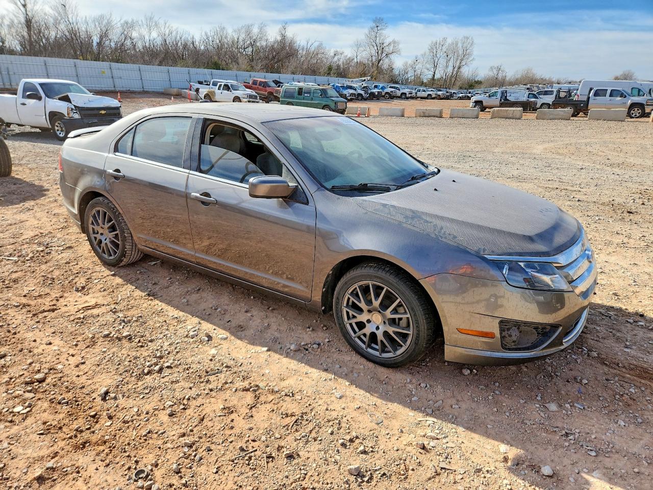 2011 FORD FUSION SE photo 4