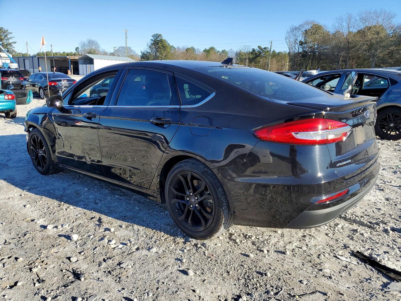 2020 FORD FUSION SE photo 2