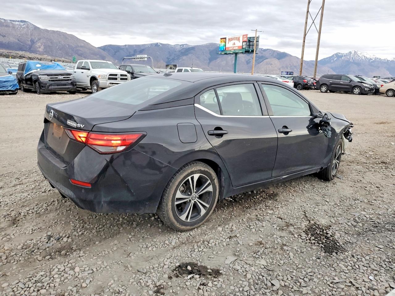 2022 NISSAN SENTRA SV photo 3