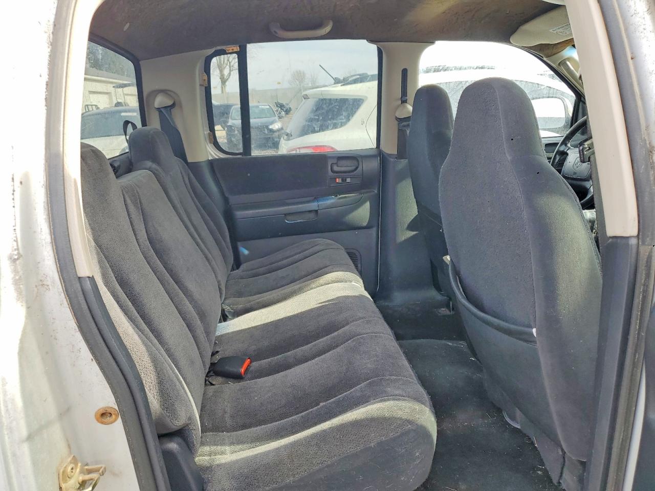 2002 DODGE DAKOTA QUAD SLT photo 10