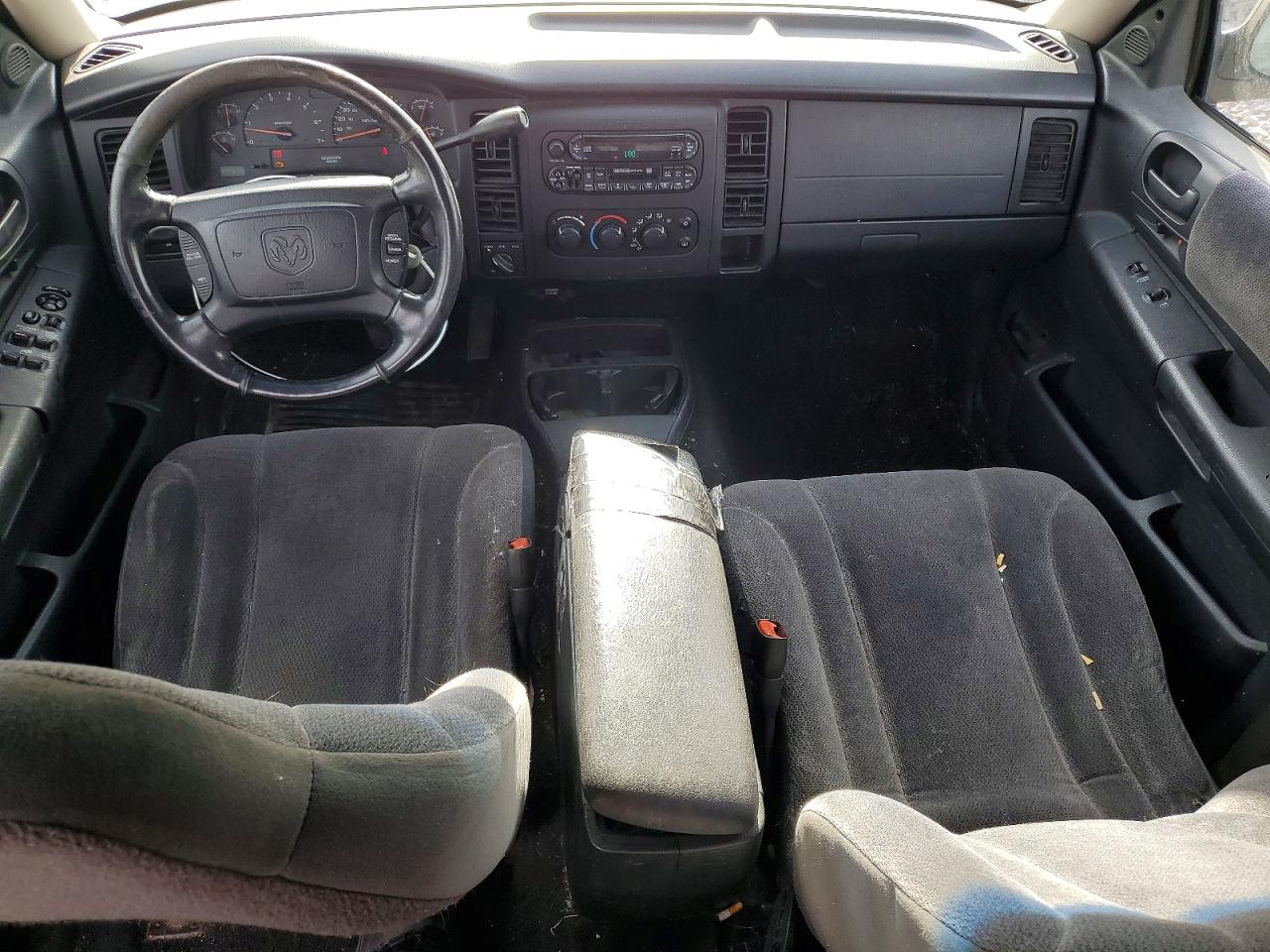 2002 DODGE DAKOTA QUAD SLT photo 8