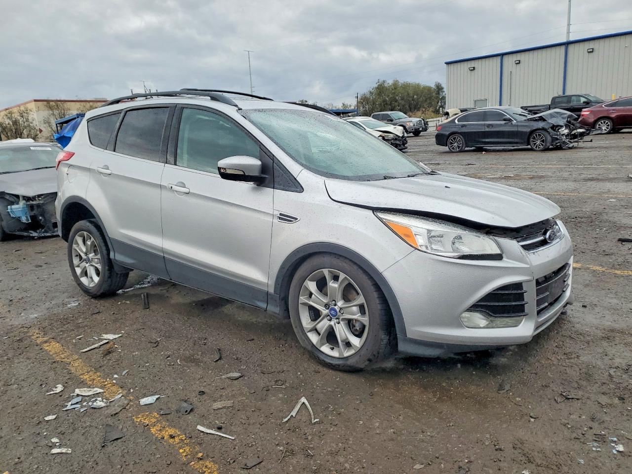 2013 FORD ESCAPE SEL photo 4