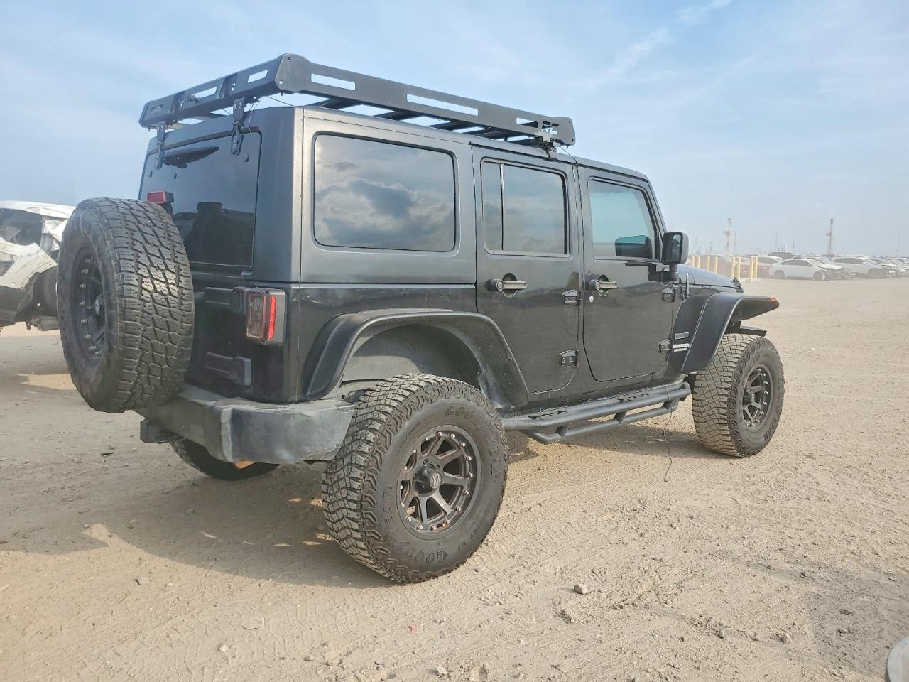 2010 JEEP WRANGLER UNLIMITED SPORT photo 3
