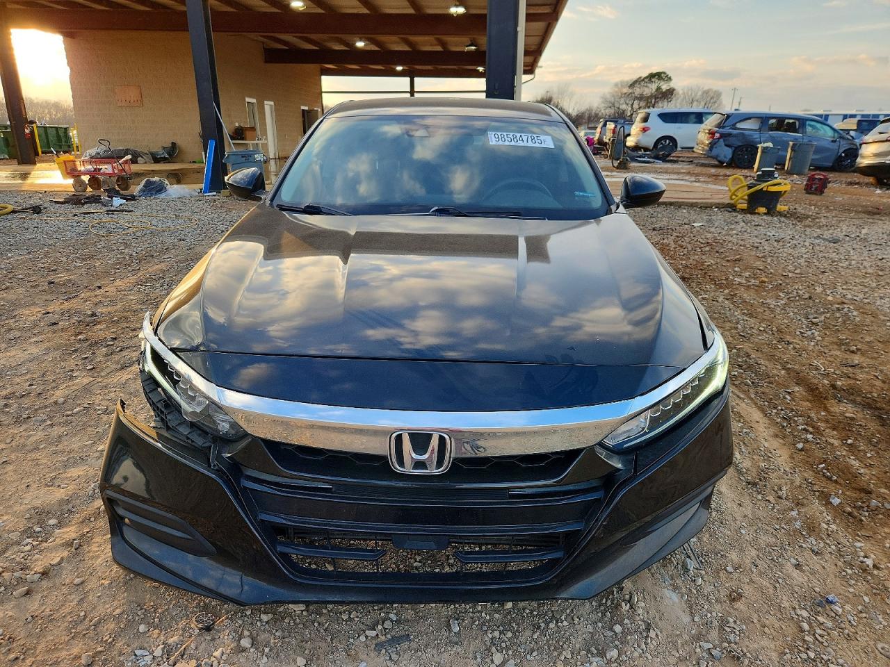 2018 HONDA ACCORD LX photo 5