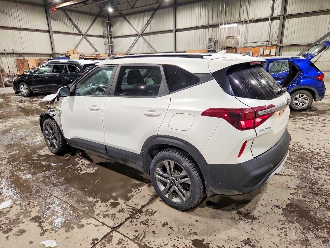 2021 KIA SELTOS LX photo 2