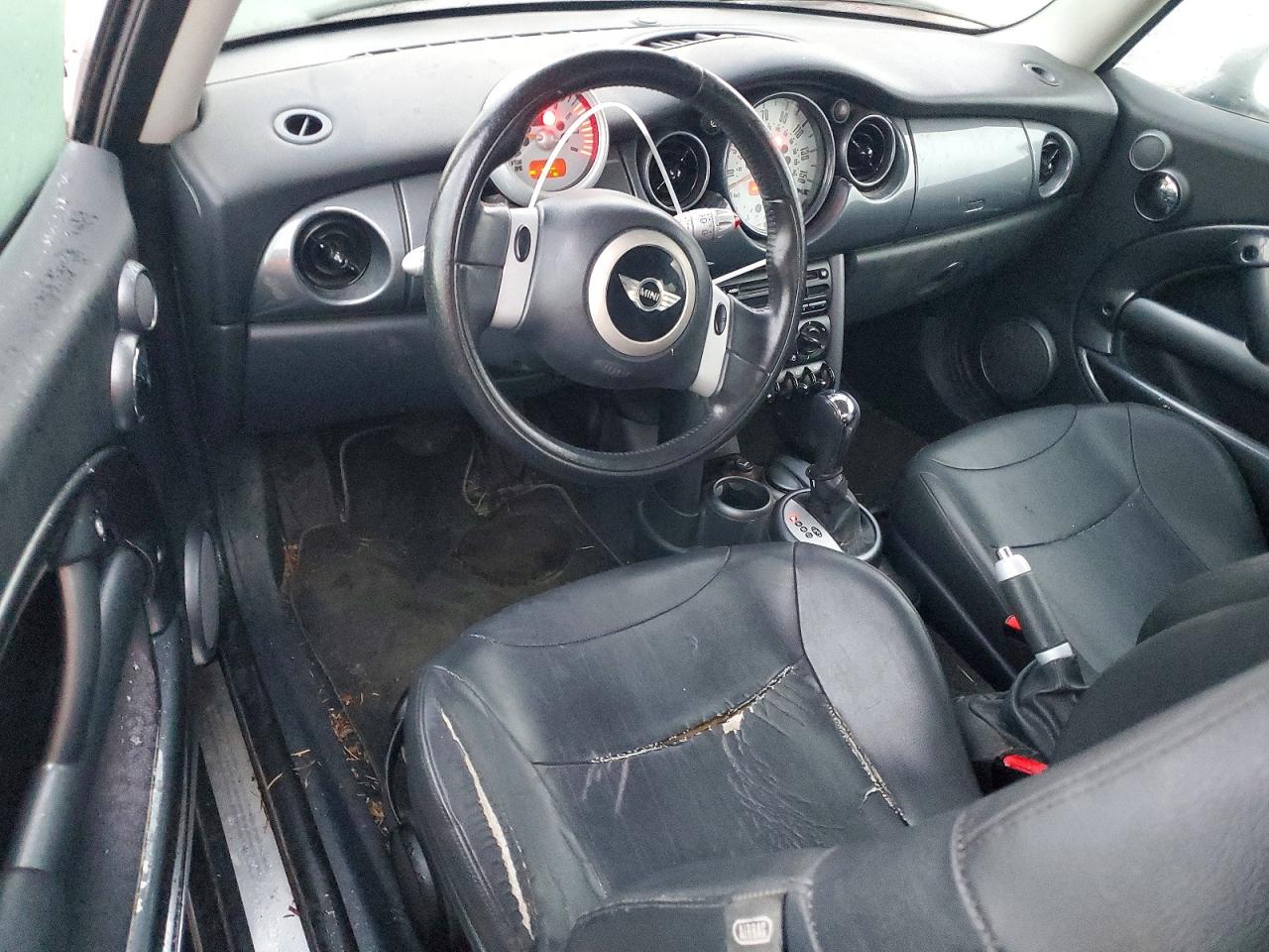 2004 MINI COOPER photo 8