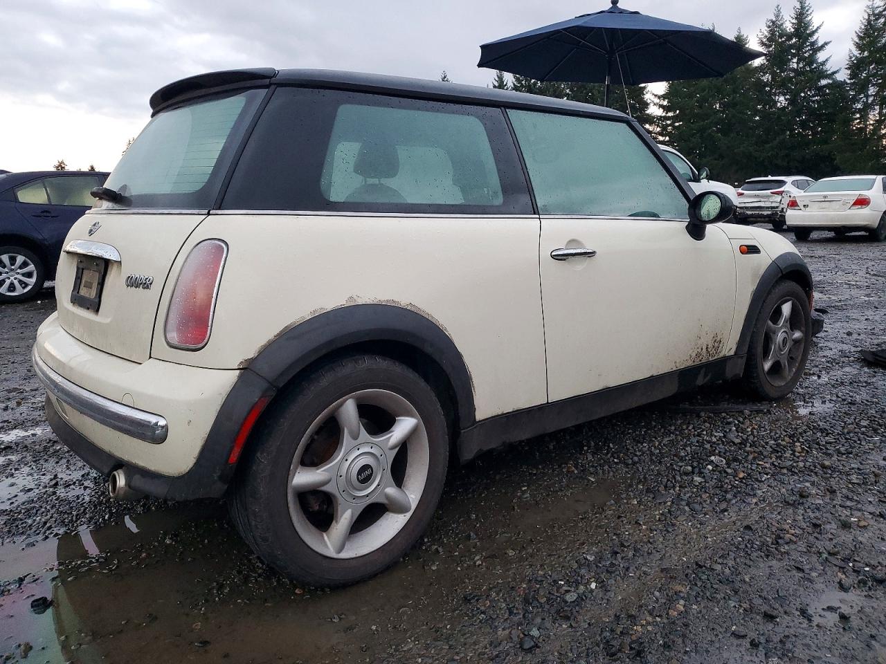 2004 MINI COOPER photo 3