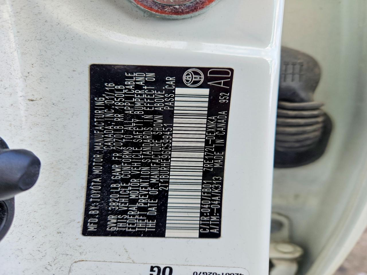 2016 TOYOTA COROLLA L photo 12