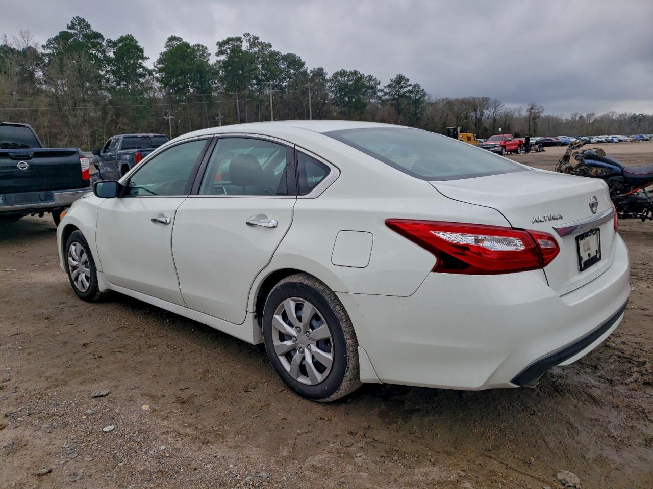 2017 NISSAN ALTIMA 2.5 photo 2
