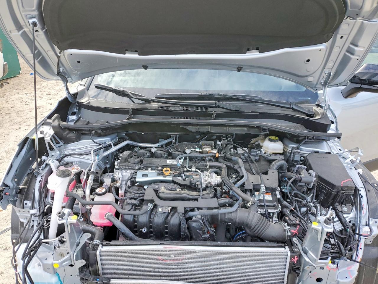 2025 TOYOTA COROLLA CROSS SE photo 23