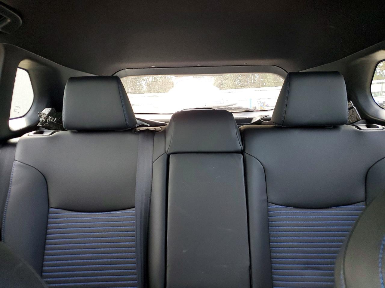 2025 TOYOTA COROLLA CROSS SE photo 19