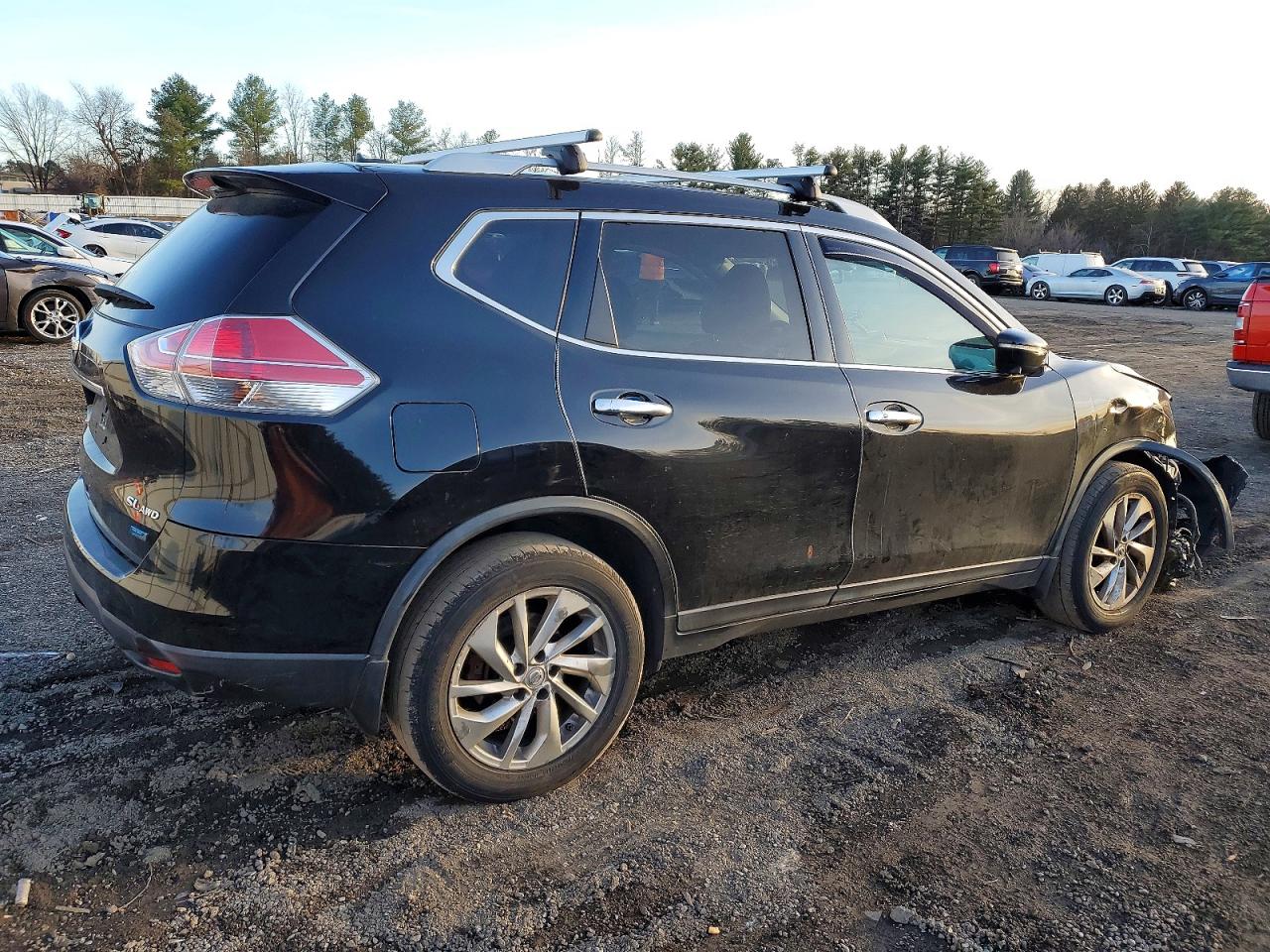2014 NISSAN ROGUE S photo 3
