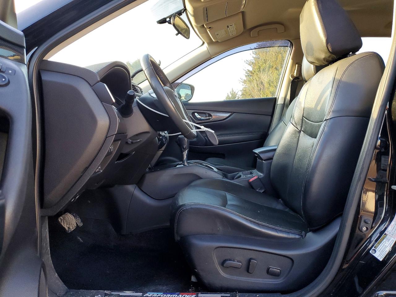 2014 NISSAN ROGUE S photo 7