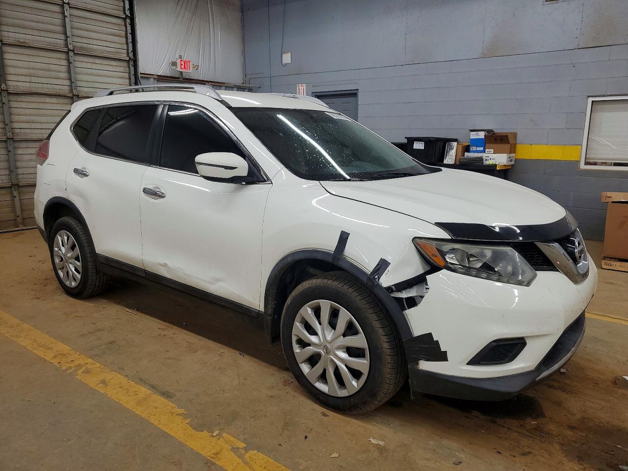 2016 NISSAN ROGUE S photo 4