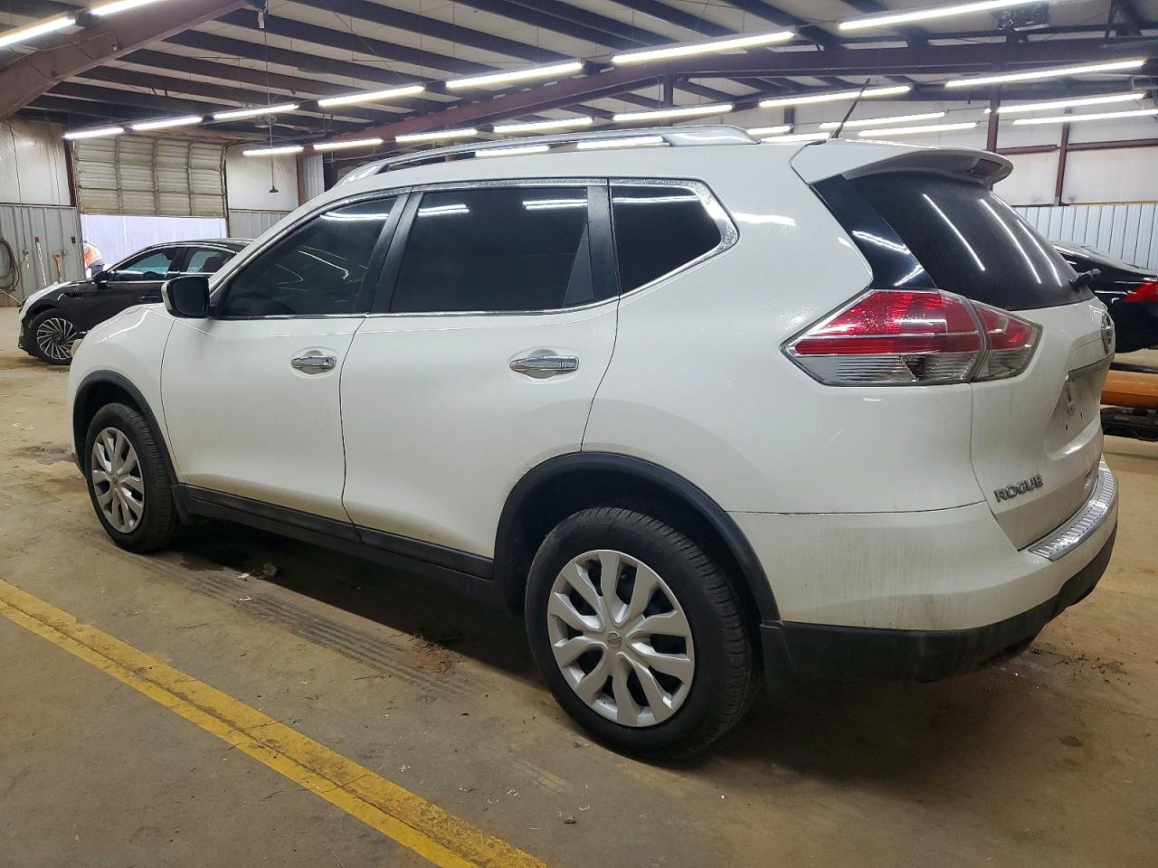2016 NISSAN ROGUE S photo 2