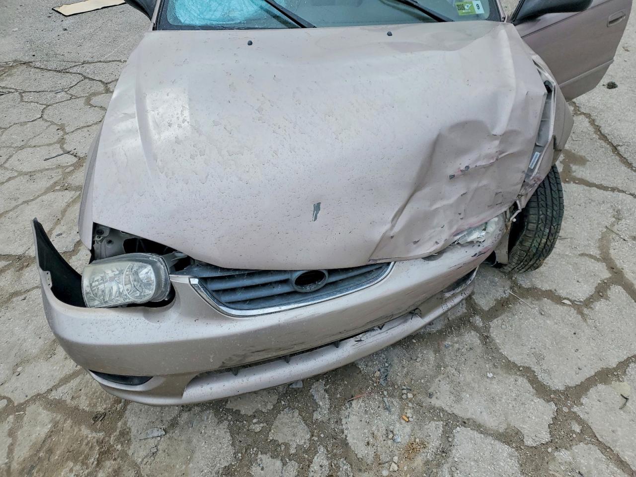 2001 TOYOTA COROLLA CE photo 11