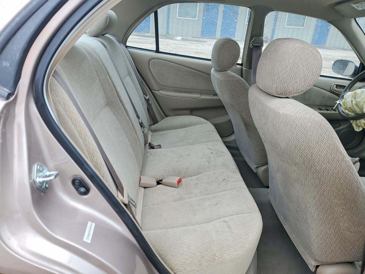 2001 TOYOTA COROLLA CE photo 10