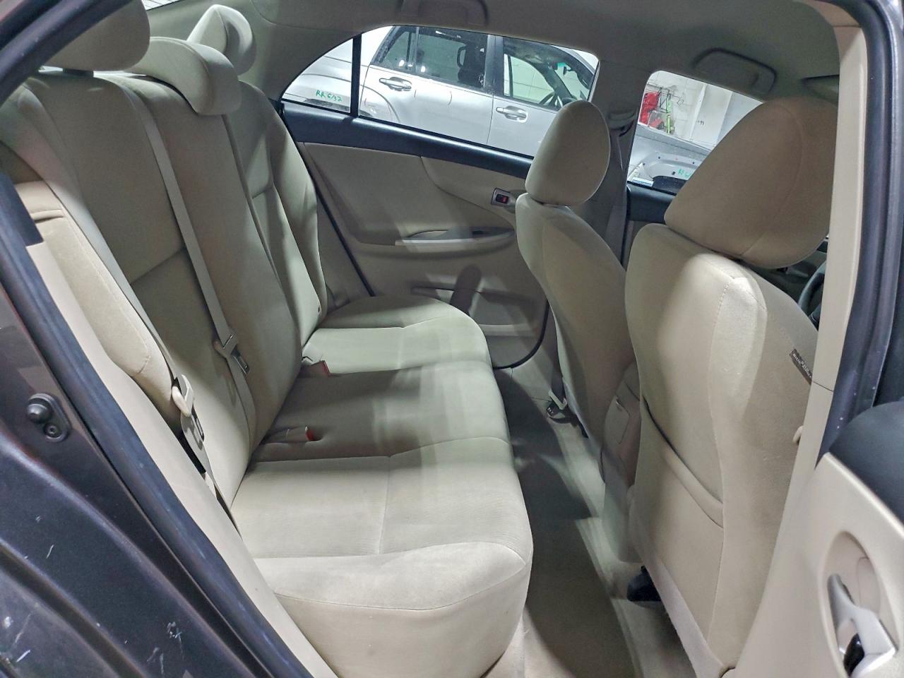 2012 TOYOTA COROLLA BASE photo 10