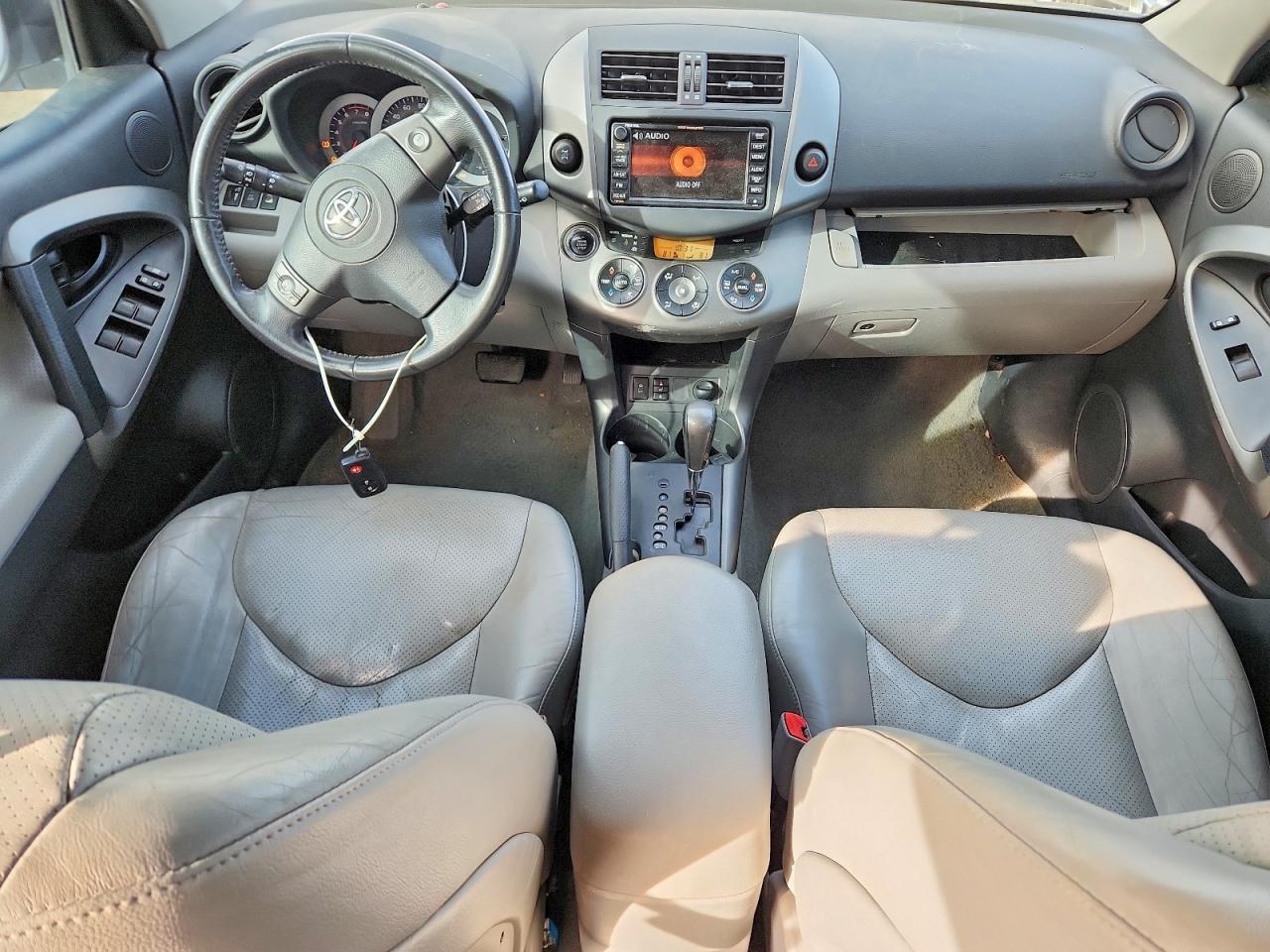 2010 TOYOTA RAV4 LIMITED photo 8
