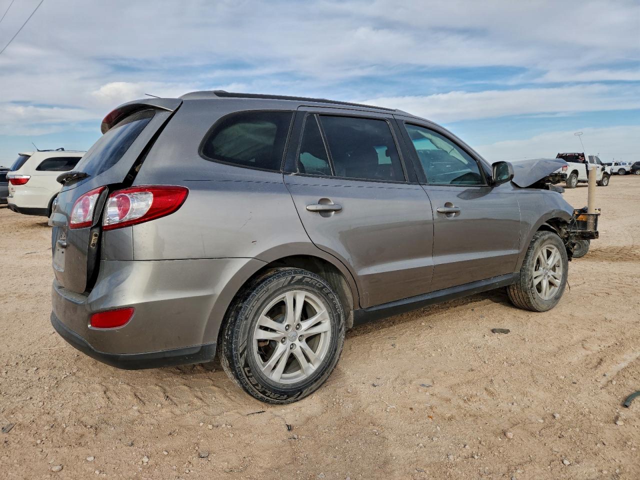2012 HYUNDAI SANTA FE SE photo 3
