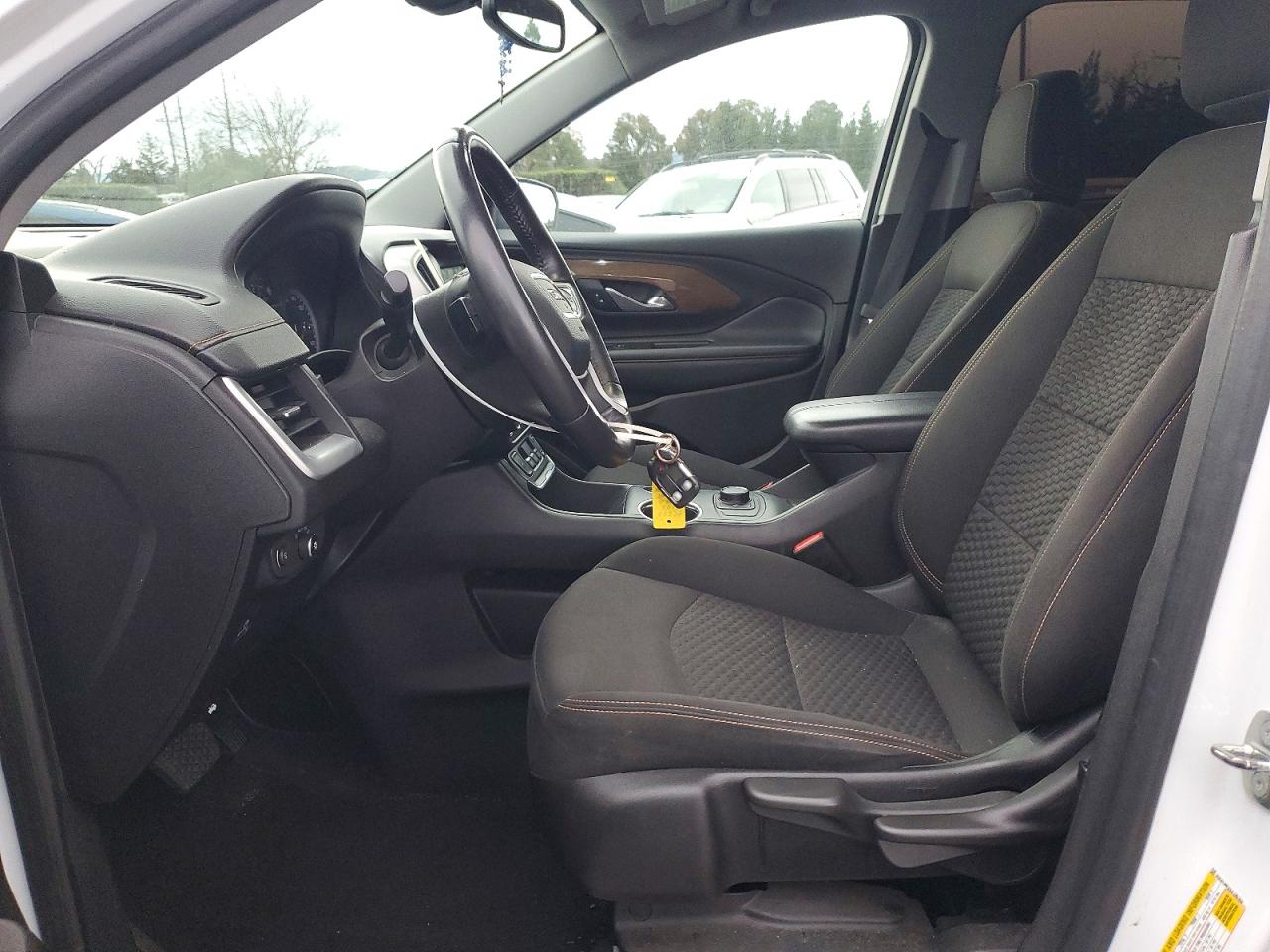 2018 GMC TERRAIN SLE photo 7