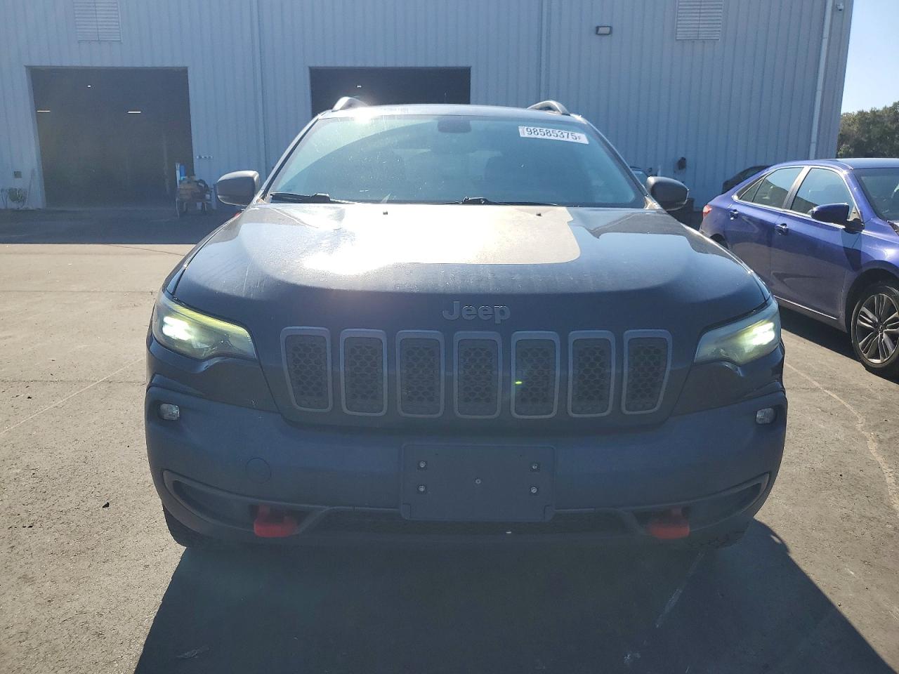 2019 JEEP CHEROKEE TRAILHAWK photo 5