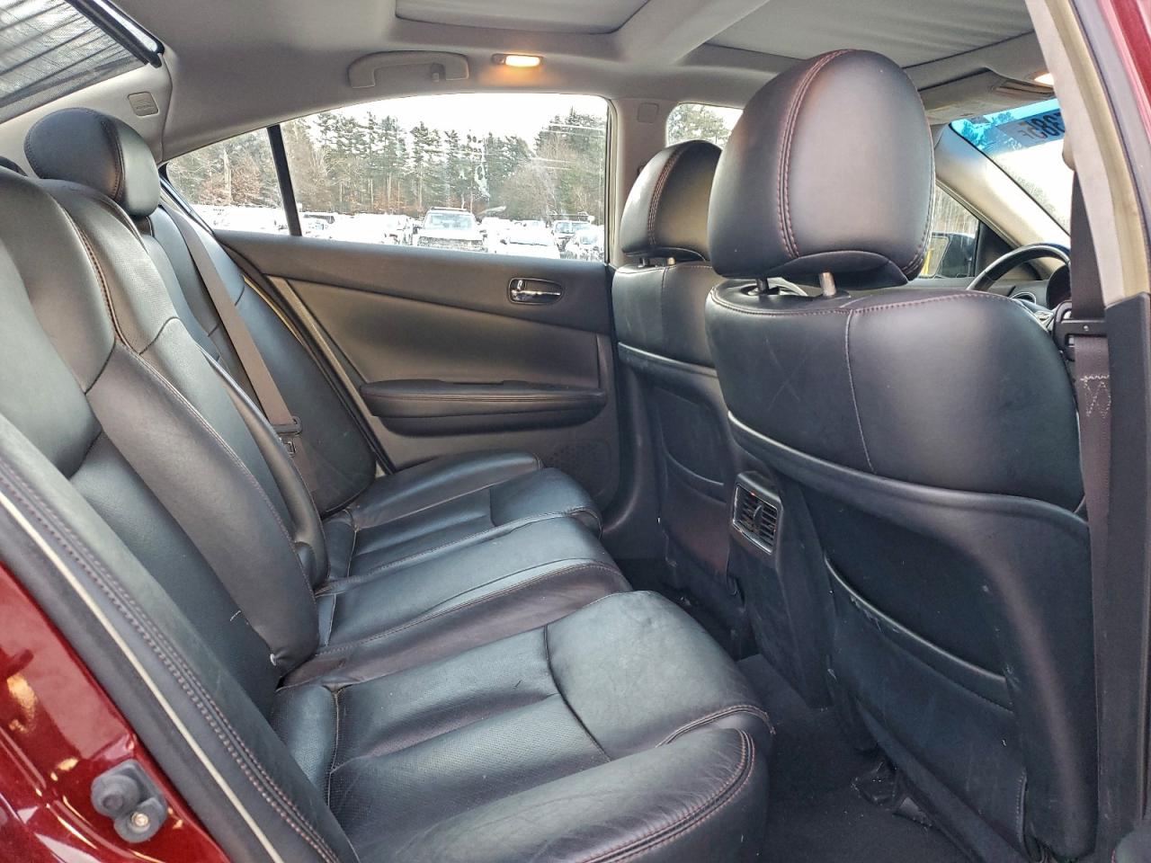 2010 NISSAN MAXIMA S photo 19