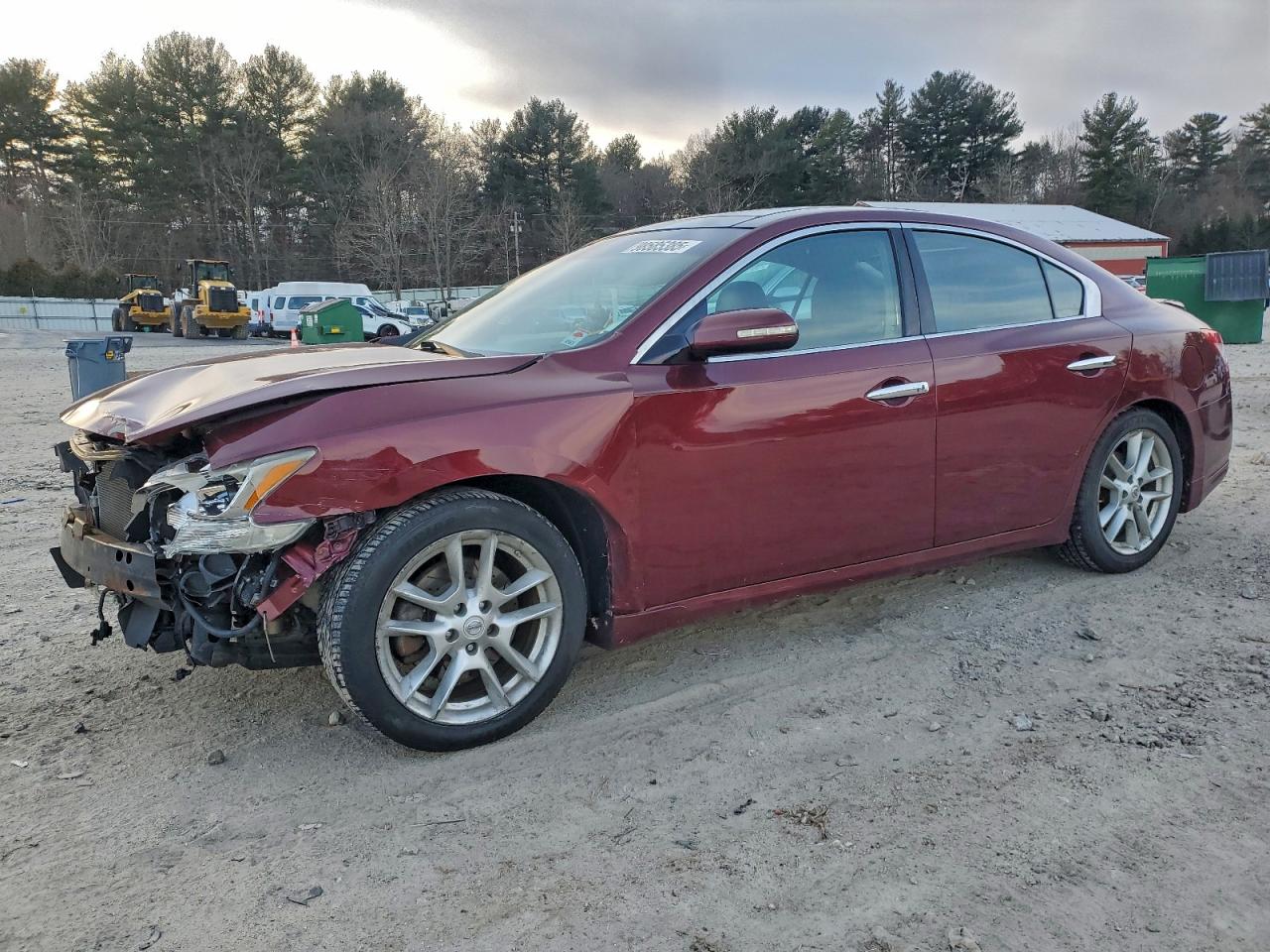 2010 NISSAN MAXIMA