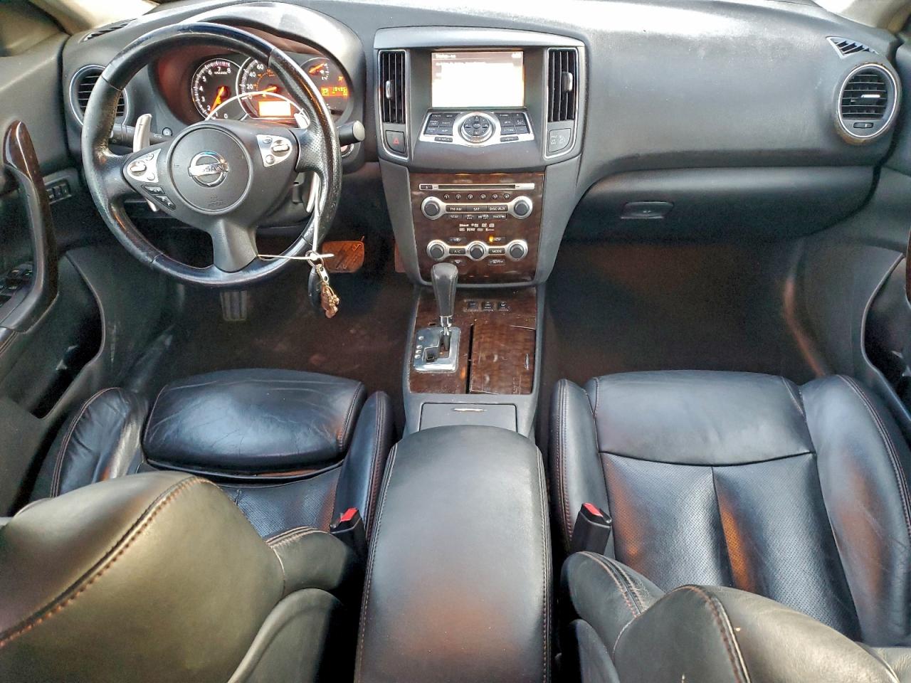 2010 NISSAN MAXIMA S photo 15